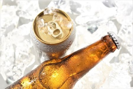 Choosing Between Glass Bottle and Aluminium Can – Is There a Difference?
