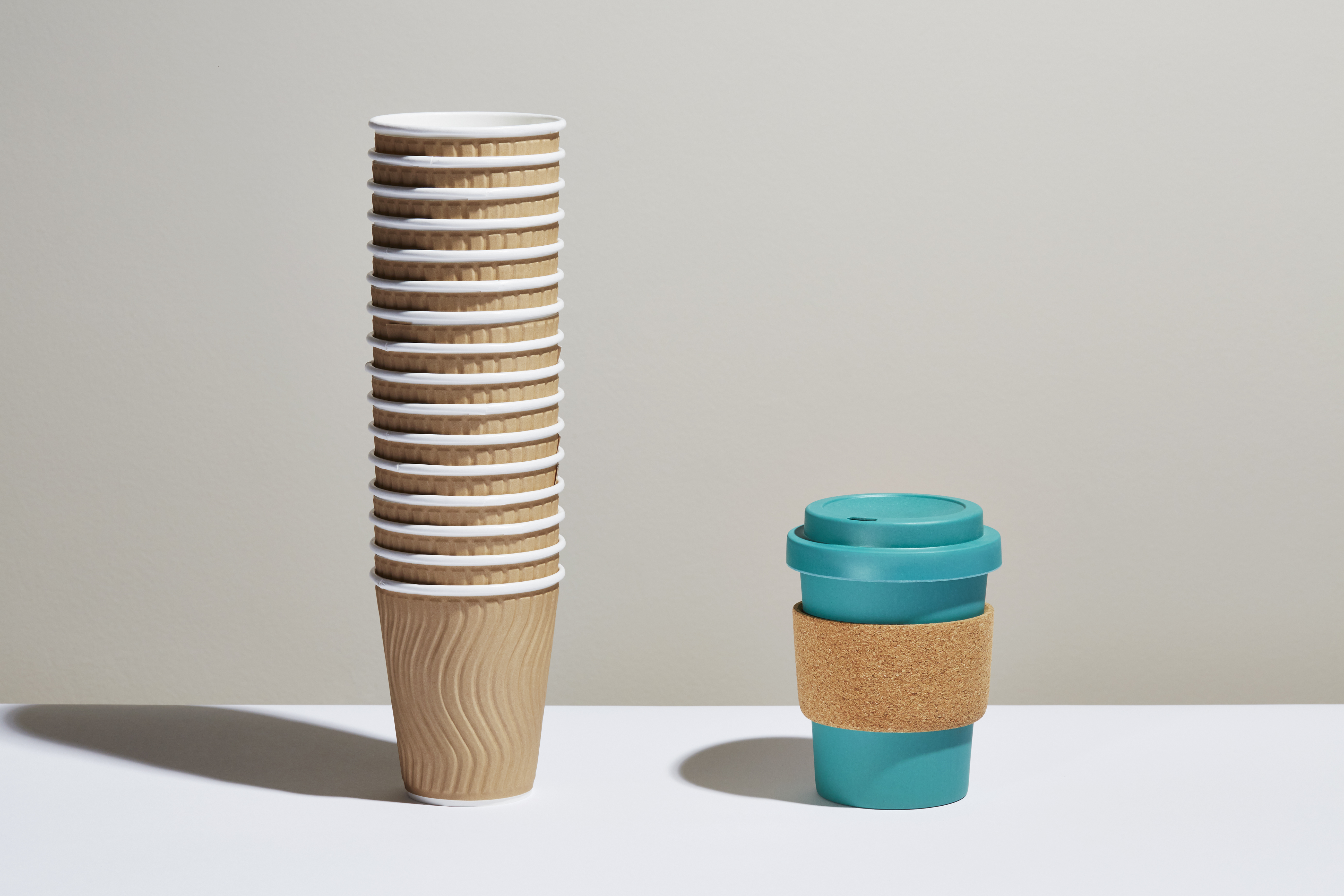 10 Best Collapsible Mugs UK 2024 | Stojo, UPCUP and More | mybest