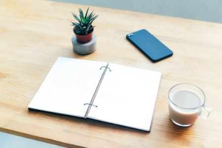 Lined Paper Is Ideal for Writing, While Plain Paper Is Better for Doodling and Mind Mapping