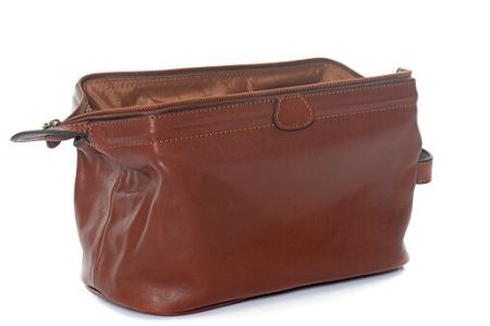 Select One of These Materials to Ensure That Your Toiletries Stay Dry