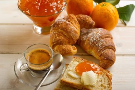 Do You Want a Healthy Choice or a Sweet Treat? Consider Sugar Content and Ingredients
