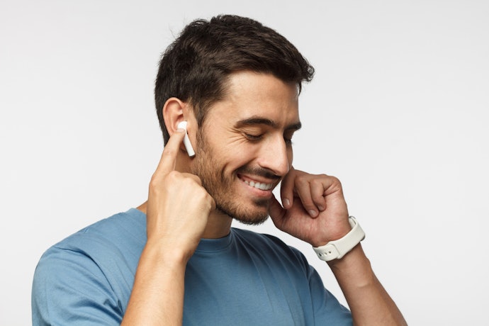 Choose Products That Come With Multiple Ear Tips If Comfort Is a Priority or Buds Don't Usually Fit Well