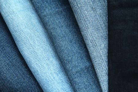 Decide Between Stiff and Stretch Denim Fabric Depending on Your Style and Body Shape
