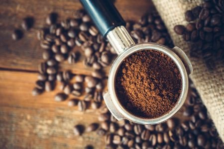 Choose 100% Arabica Medium Roast for a Mellow Cup of Coffee, or a Dark Roast Robusta Blend for a Stronger Taste