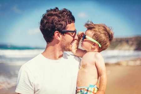 Choose Baby Sunglasses With Both UVA and UVB Sun Protection