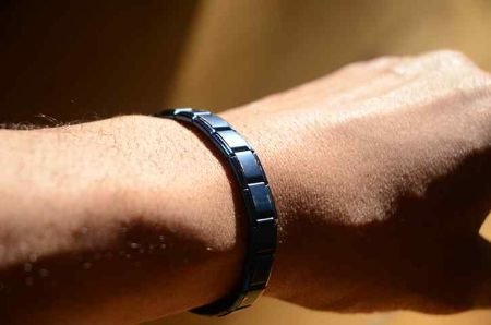 The Magnet's Strength Affects Its Therapeutic Abilities