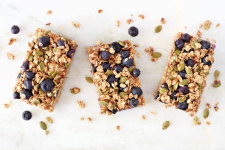 Snacks With Protein and Complex Carbs Will Fill You Up for Longer
