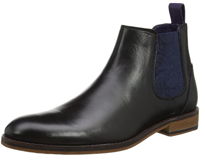 Look for Formal Boots if You Want to Maintain a Sharp Look