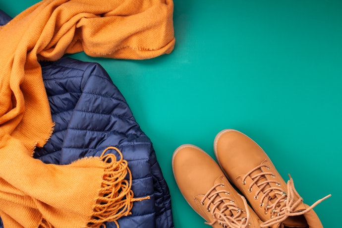 Flat, Sturdy Boots Suit Those Who Walk a Lot and Crave Support and Comfort