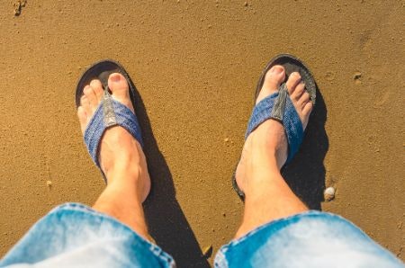 Choose Fabric Straps and Toe Posts for Less Chafing