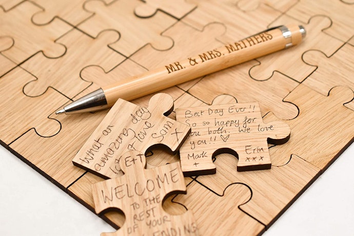 Guest Book Games Are Quirky, but Message Space Is Limited